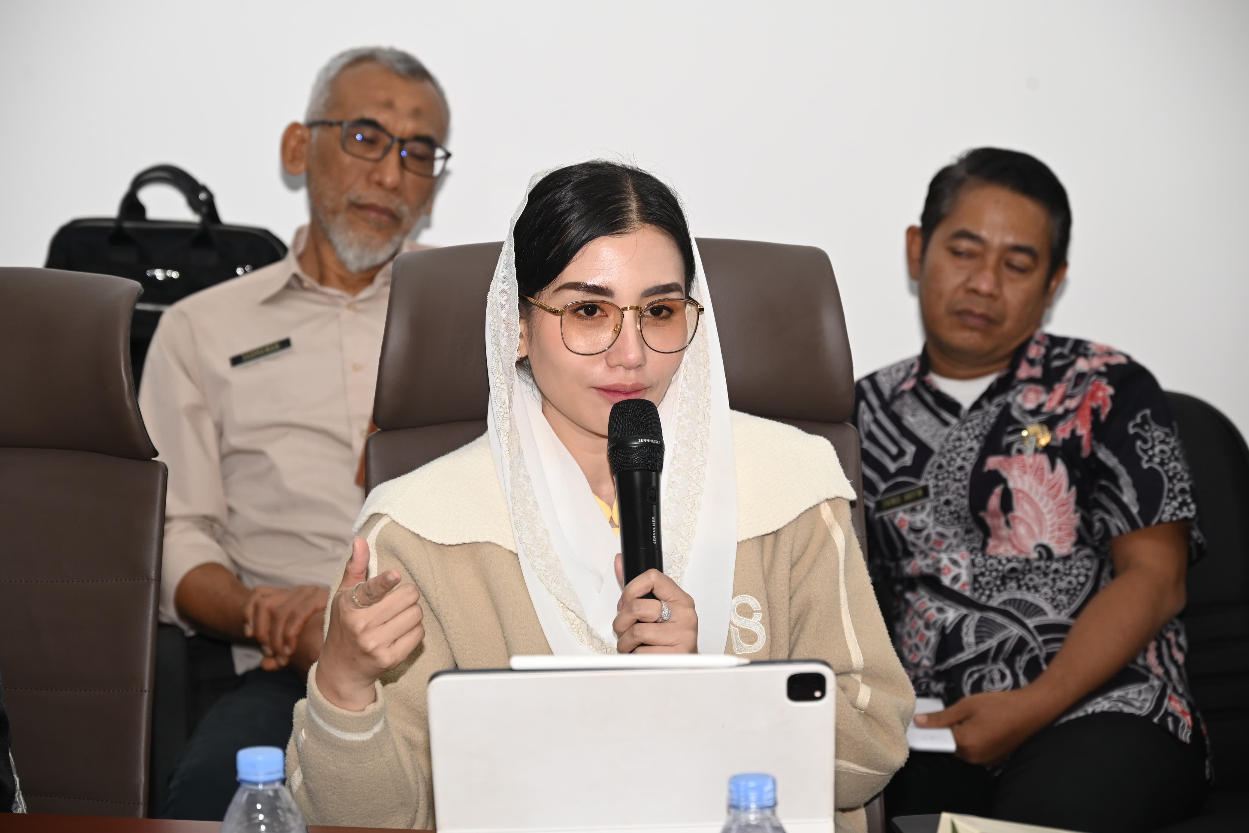 Novita Hardini Soroti Manfaat Investasi PT Hailiang untuk Perekonomian Indonesia
